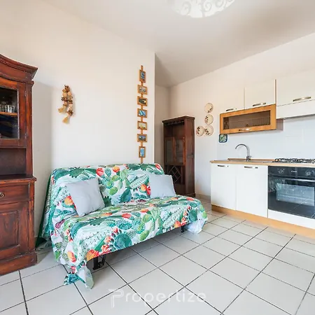 Apartment Casa Degli Oleandri By Propertize Torre dei Corsari